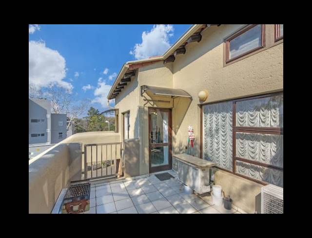 3 BEDROOM APARTMENT FOR SALE IN MORNINGSIDE